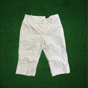 Burberry Golf pastel plaid capris
